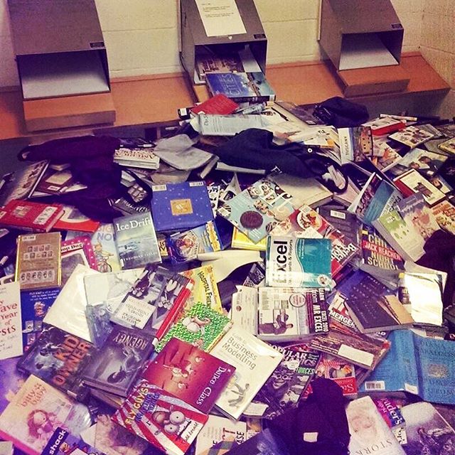 It's nice to see #elmhurstil was reading over the holiday weekend! After closing for #threedays , our book return room was overflowing. The Circulation Department had a very busy morning! #elmhurstpubliclibrary #bookdropbounty #reading