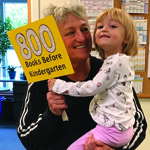 girl and grandma who read 800 books